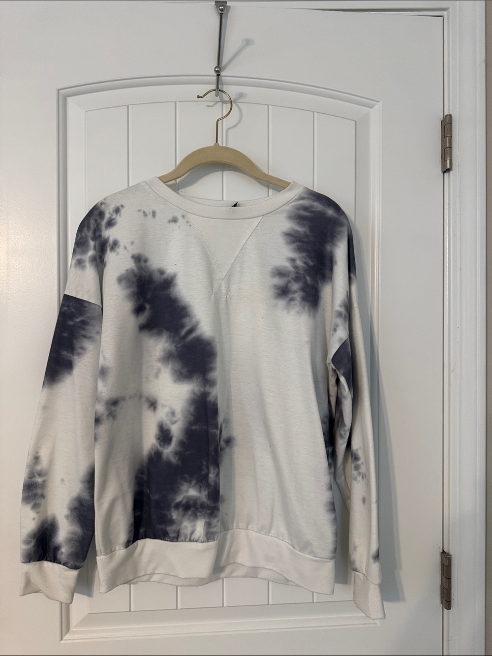 SHEIN White and Navy Tie-Dye Crewneck Sweater